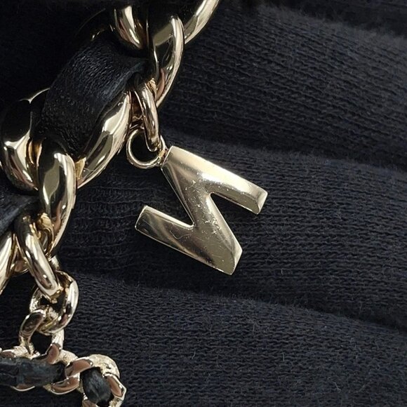 CHANEL Chain wallet with Bag Charm Lambskin/Faux Pearl /Rhinestone Black - Picture 13 of 16